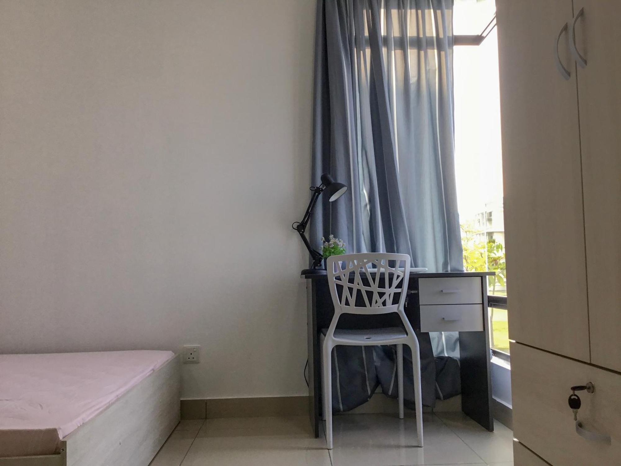 The Meadow Park Apartment Кампар Стая снимка
